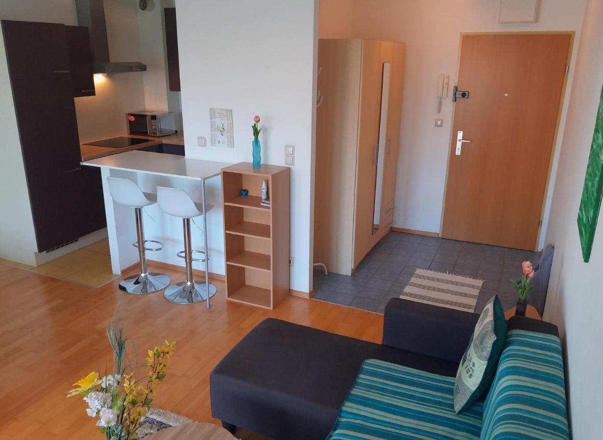 Serviced Apartment With Sunny Balcony 维也纳 外观 照片